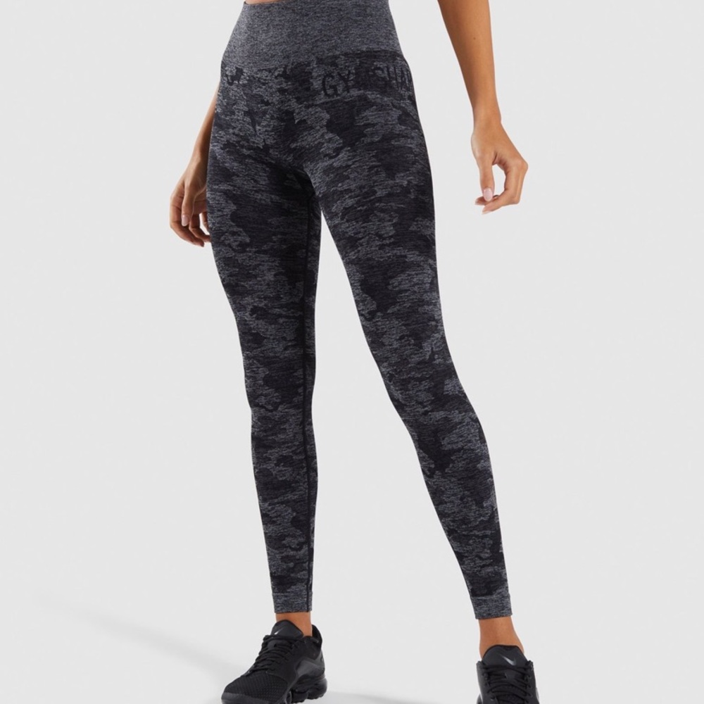 SOLD Gymshark Camo Seamless Leggings